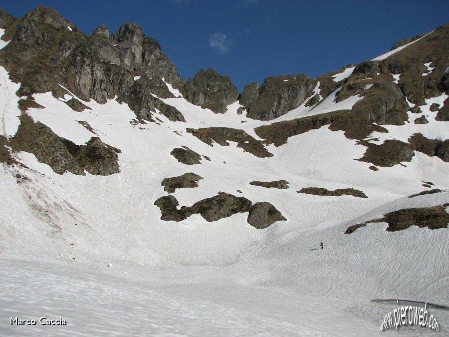 05_Conca dei Laghi di Ponteranica con molta neve.JPG